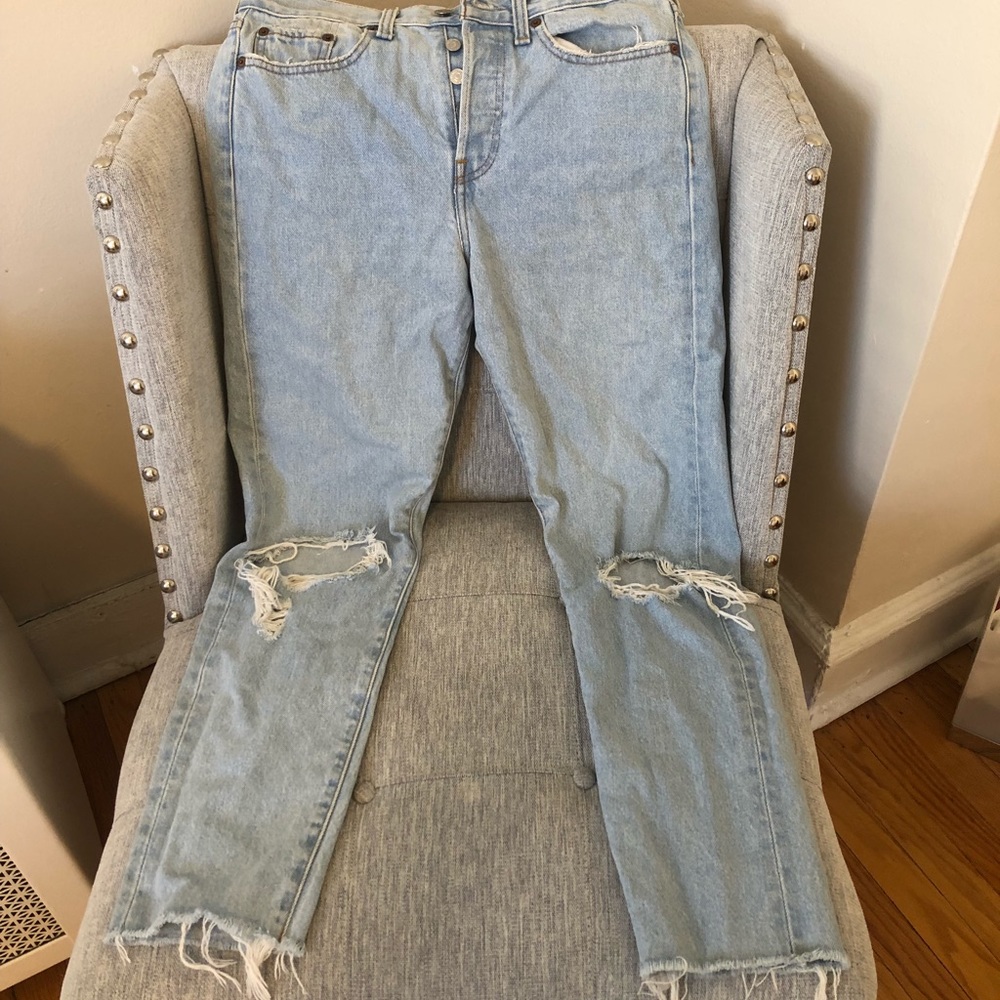 Levi’s light wash high rise straight legged jeans